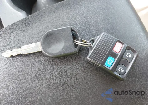 2006 Ford Mustang V6 из США, поврежденный, VIN 1ZVFT80N065136942